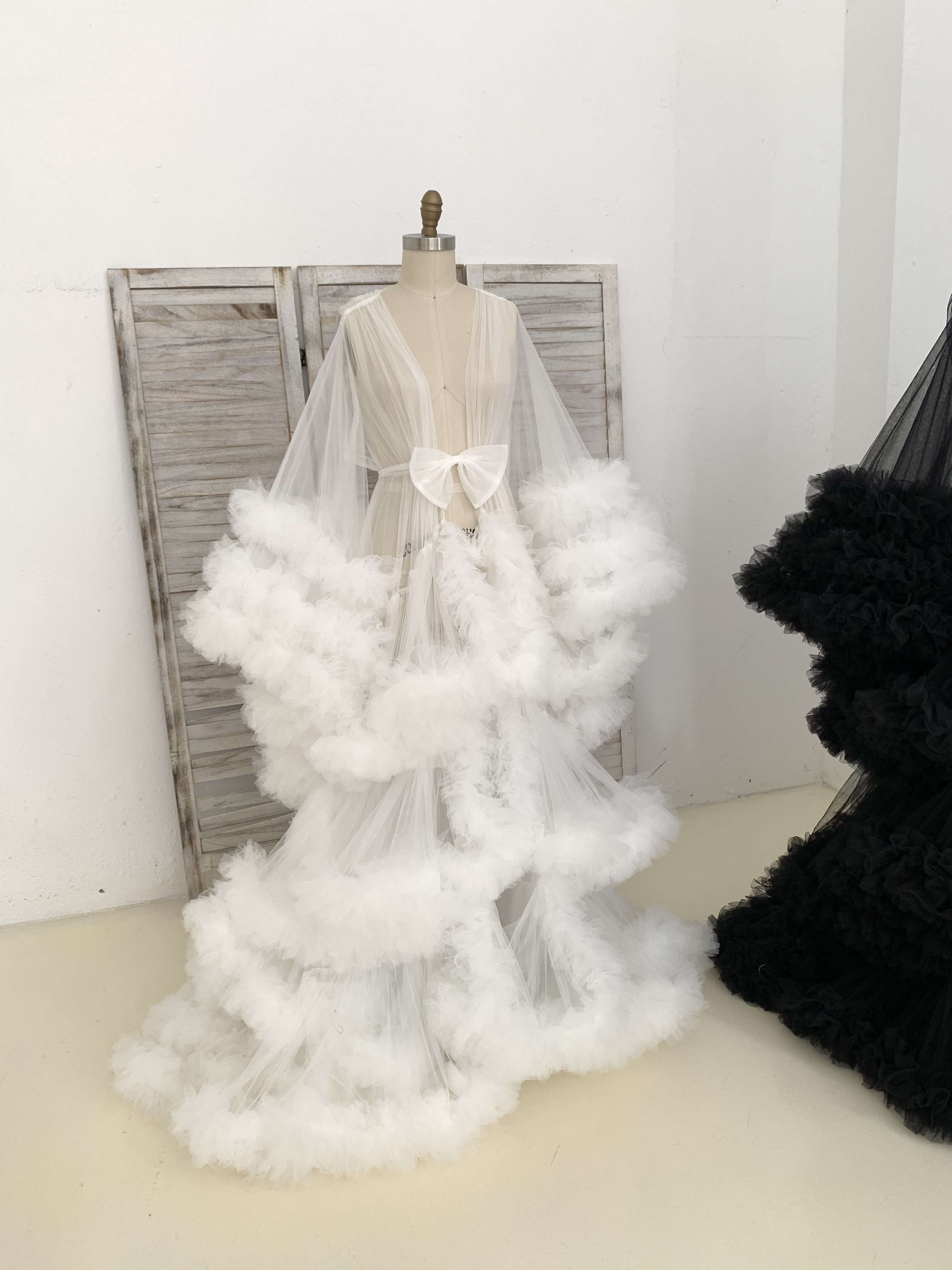 Free Size Long Sleeves Tulle Maternity Robe Maternity Dress for Photo Shoot Baby Shower Dress Photography Dress